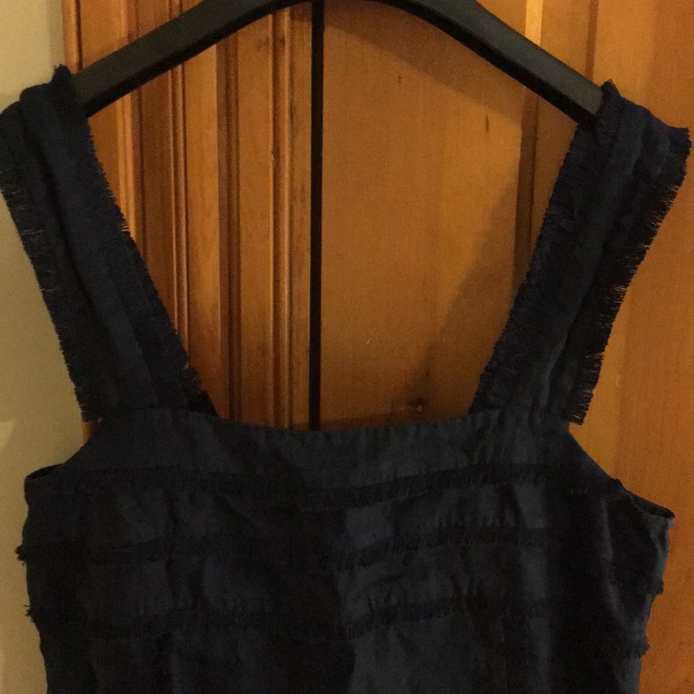 J.Crew classic Navy linen top. Like new.